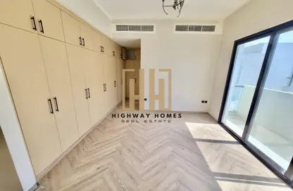 Villa - 5 Bedrooms - 7+ Bathrooms for rent in Hoshi 1 - Hoshi - Al Badie - Sharjah