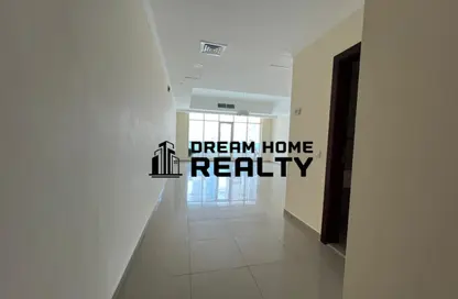 Apartment - 3 Bedrooms - 4 Bathrooms for rent in New Al Taawun Road - Al Taawun - Sharjah