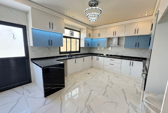 15979372 - Property Image 2