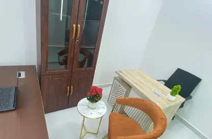 Office Space - Studio - 1 Bathroom for rent in Red Avenue - Al Garhoud - Dubai