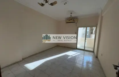 Apartment - 3 Bedrooms - 2 Bathrooms for rent in Rolla Square - Rolla Area - Sharjah