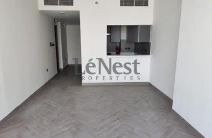 شقة - غرفة نوم - 3 حمامات للايجار في سكن الف نون - قرية الجميرا سركل - دبي