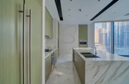 Apartment - 4 Bedrooms - 5 Bathrooms for rent in IL Primo - Opera District - Downtown Dubai - Dubai