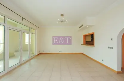 Apartment - 2 Bedrooms - 2 Bathrooms for sale in Al Shahla - Shoreline Apartments - Palm Jumeirah - Dubai