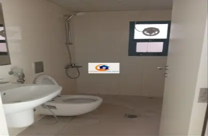 شقة - 3 غرف نوم - 4 حمامات للايجار في شارع إلكترا - أبوظبي