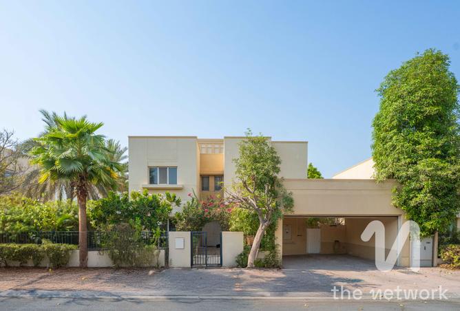 property-image