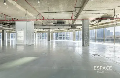 Office Space - Studio - 1 Bathroom for rent in Al Fattan Office Tower - Al Fattan Marine Towers - Jumeirah Beach Residence - Dubai