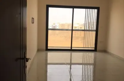شقة - غرفة نوم - 2 حمامات للايجار في الجرف 3 - الجرف - عجمان وسط المدينة - عجمان