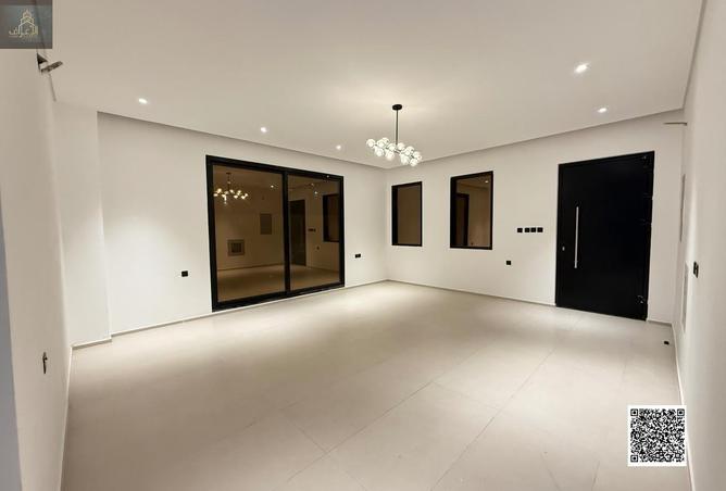 15570619 - Property Image 3