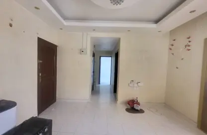 Apartment - 1 Bedroom - 1 Bathroom for rent in Al Butina 9 Building - Al Butina - Sharjah