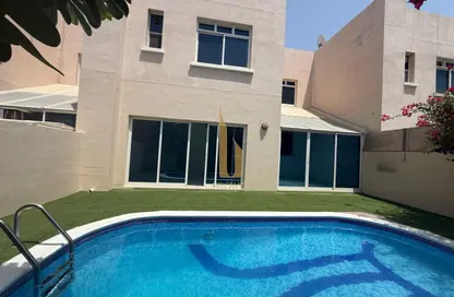 Villa - 4 Bedrooms - 4 Bathrooms for rent in Umm Suqeim 2 Villas - Umm Suqeim 2 - Umm Suqeim - Dubai