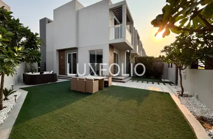 فيلا - 4 غرف نوم - 6 حمامات للايجار في رويال بارك - جميرا بارك - دبي فيلا - 4 غرف نوم - 6 حمامات للايجار في رويال بارك - جميرا بارك - دبي