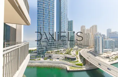 Apartment - 2 Bedrooms - 2 Bathrooms for sale in 5242 Tower 2 - 5242 - Dubai Marina - Dubai