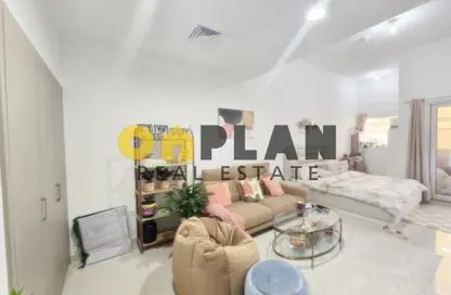 شقة - 1 حمام للبيع في الاندلسي الاسباني - مساكن القناه المائية - مدينة دبي الرياضية - دبي