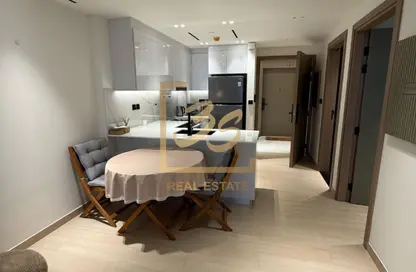 شقة - غرفة نوم - 2 حمامات للايجار في بن غاطي كورنر - قرية الجميرا سركل - دبي