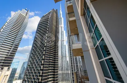 Apartment - 1 Bedroom - 2 Bathrooms for sale in Standpoint Tower 1 - Standpoint Towers - Downtown Dubai - Dubai