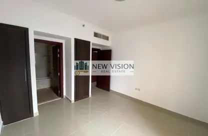 Apartment - 2 Bedrooms - 3 Bathrooms for rent in Al Qulaya'ah - Al Sharq - Sharjah