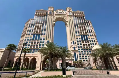 Apartment - 3 Bedrooms - 4 Bathrooms for rent in Fairmont Marina Residences - The Marina - Abu Dhabi