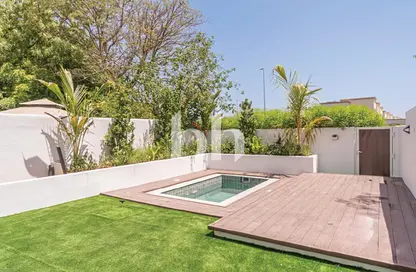 Villa - 2 Bedrooms - 3 Bathrooms for sale in Springs 11 - The Springs - Dubai