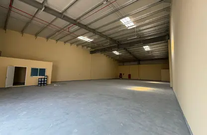 مستودع - استوديو - 1 حمام للايجار في الصجعة الصناعية - الصجعة - الشارقة