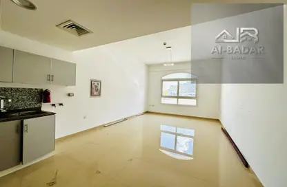 Empty Room image for: Apartment - 1 Bathroom for rent in District 12 - Jumeirah Village Circle - Dubai, Image 1