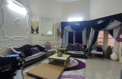 Villa - 5 Bedrooms - 5 Bathrooms for rent in Al Nakheel - Ras Al Khaimah