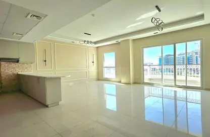 Apartment - 2 Bedrooms - 3 Bathrooms for sale in Burj View Residence - Arjan - Dubai