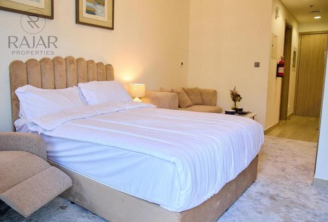 BRAND NEW STUDIO - FULLY FURNISHED - CHILLER FREE
