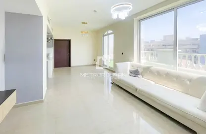عمارة بالكامل - 2 غرف نوم - 3 حمامات للبيع في ميدان هانوفر - قرية الجميرا سركل - دبي