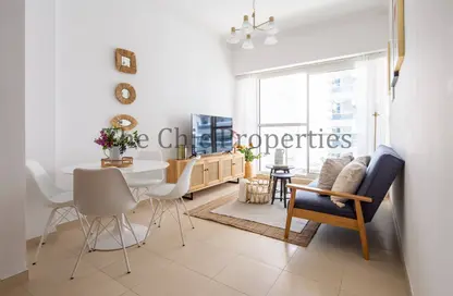 Living / Dining Room image for: Apartment - 1 Bedroom - 1 Bathroom for rent in Mayfair Tower - Business Bay - Dubai, Image 1