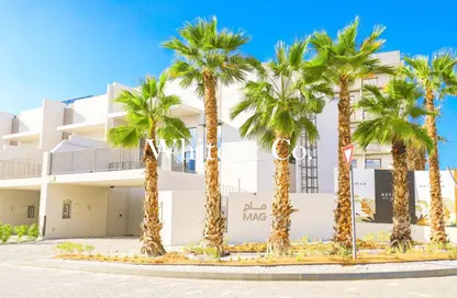 Townhouse - 4 Bedrooms - 5 Bathrooms for sale in MAG Eye - District 7 - Mohammed Bin Rashid City - Dubai