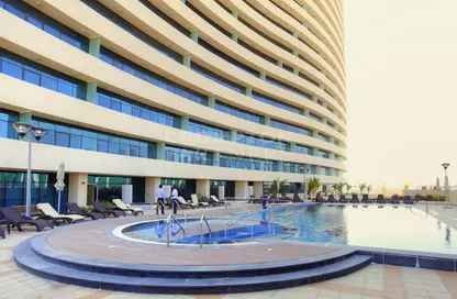 Apartment - 1 Bedroom - 2 Bathrooms for sale in Marina Bay by DAMAC - Najmat Abu Dhabi - Al Reem Island - Abu Dhabi
