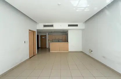 Apartment - 1 Bedroom - 2 Bathrooms for rent in Symphony Apartment - Mankhool - Bur Dubai - Dubai