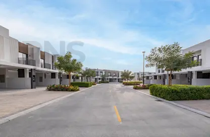Townhouse - 3 Bedrooms - 3 Bathrooms for sale in Greenviews 2 - EMAAR South - Dubai South (Dubai World Central) - Dubai