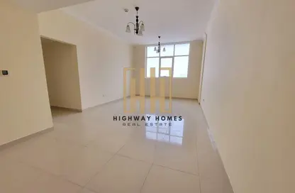 Apartment - 3 Bedrooms - 3 Bathrooms for rent in Muwaileh 29 Building - Muwaileh - Sharjah