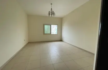 Apartment - 1 Bedroom - 6 Bathrooms for rent in Al Butina B - Al Butina - Sharjah