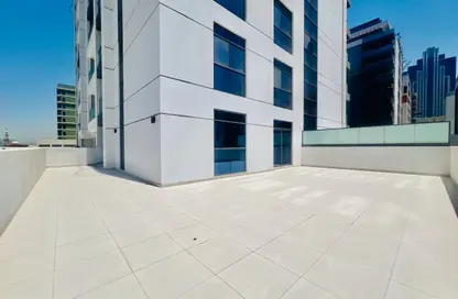 Apartment - 2 Bedrooms - 3 Bathrooms for rent in Jumeirah Garden City - Al Satwa - Dubai