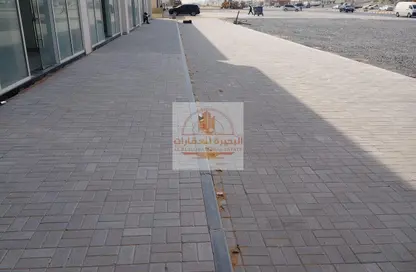 Show Room - Studio - 2 Bathrooms for rent in Emirates Industrial City - Sharjah
