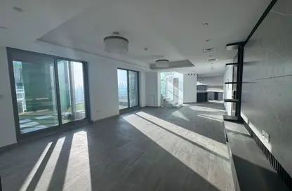 Penthouse - 4 Bedrooms - 4 Bathrooms for rent in Alpha Green Tower - Jumeirah Village Circle - Dubai