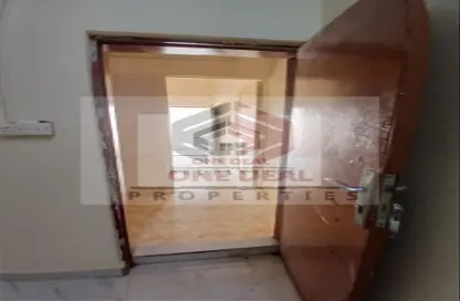 Apartment - 1 Bedroom - 1 Bathroom for rent in Al Niyadat - Al Ain