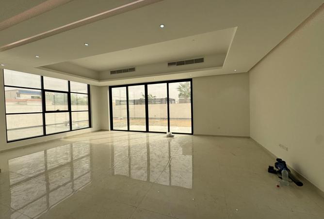 15977956 - Property Image 2