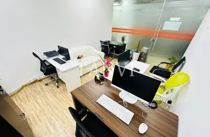 Office Space - Studio - 1 Bathroom for rent in Al Fajer Complex - Oud Metha - Bur Dubai - Dubai