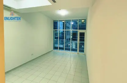 Apartment - 1 Bedroom - 2 Bathrooms for rent in Bay Square Building 9 - Bay Square - Business Bay - Dubai