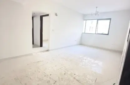شقة - غرفة نوم - 2 حمامات للايجار في شارع التعاون الجديد - التعاون - الشارقة شقة - غرفة نوم - 2 حمامات للايجار في شارع التعاون الجديد - التعاون - الشارقة