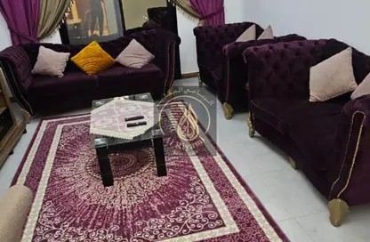 شقة - غرفة نوم - 2 حمامات للايجار في مساكن كورنيش عجمان - طريق كورنيش عجمان - عجمان