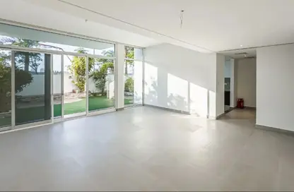 Villa - 3 Bedrooms - 4 Bathrooms for rent in Arabella Townhouses 1 - Arabella Townhouses - Mudon - Dubai