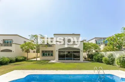 فيلا - 4 غرف نوم - 5 حمامات للايجار في التراث - جميرا بارك - دبي