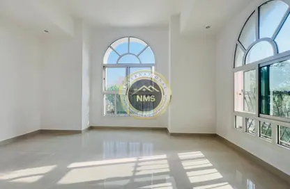 Apartment - 1 Bedroom - 1 Bathroom for rent in Al Mushrif Villas - Al Mushrif - Abu Dhabi