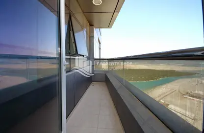 Balcony image for: Apartment - 3 Bedrooms - 4 Bathrooms for rent in Al Wifaq Tower - Shams Abu Dhabi - Al Reem Island - Abu Dhabi, Image 1