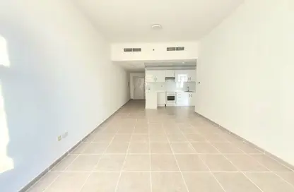 Apartment - 1 Bedroom - 1 Bathroom for rent in Palace Tower 2 - Palace Towers - Dubai Silicon Oasis - Dubai